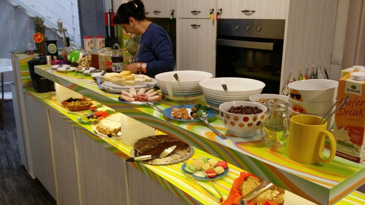 فندق Red House كيوستينديل المظهر الخارجي الصورة
