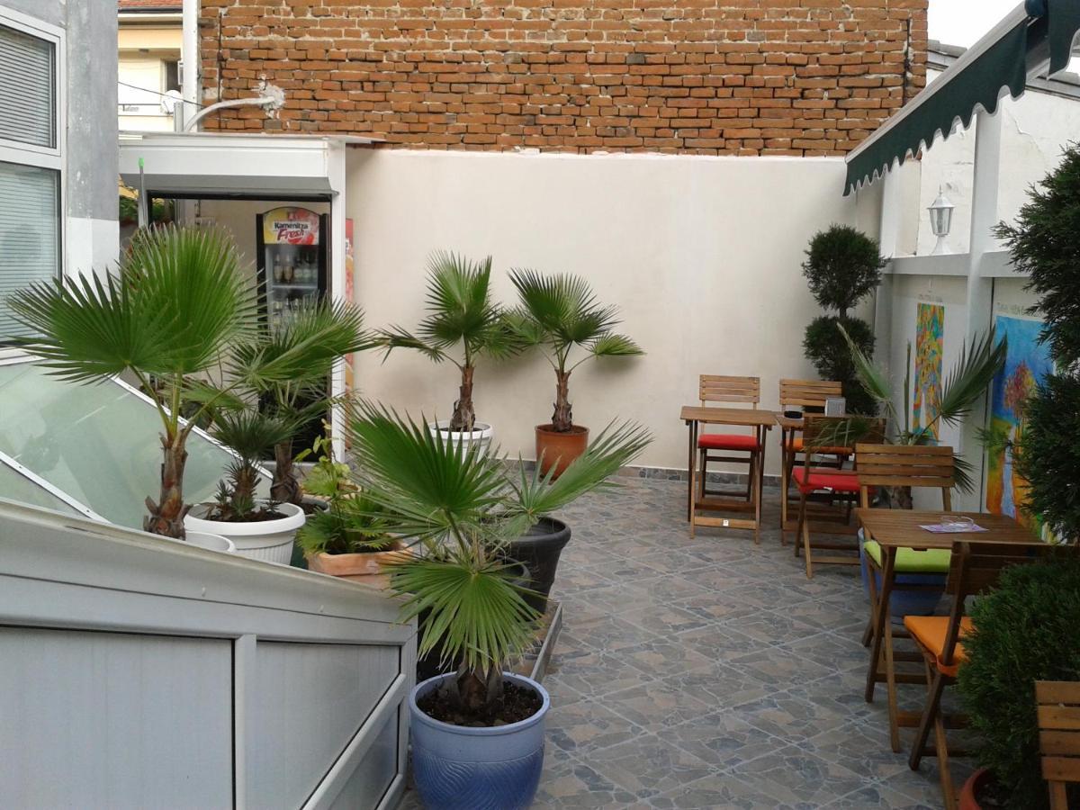 فندق Red House كيوستينديل المظهر الخارجي الصورة